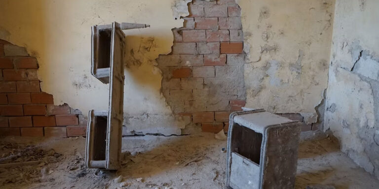 BÄRAKKÄ una casa con niente - Guendalina Salini