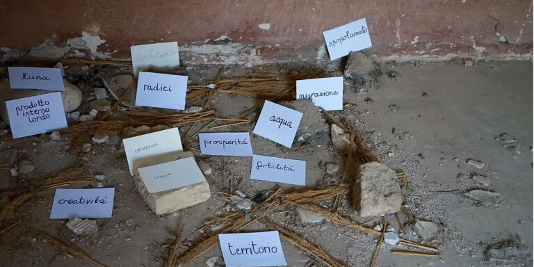 BÄRAKKÄ una casa con niente - Guendalina Salini